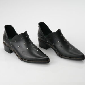 Ankle v cut boots